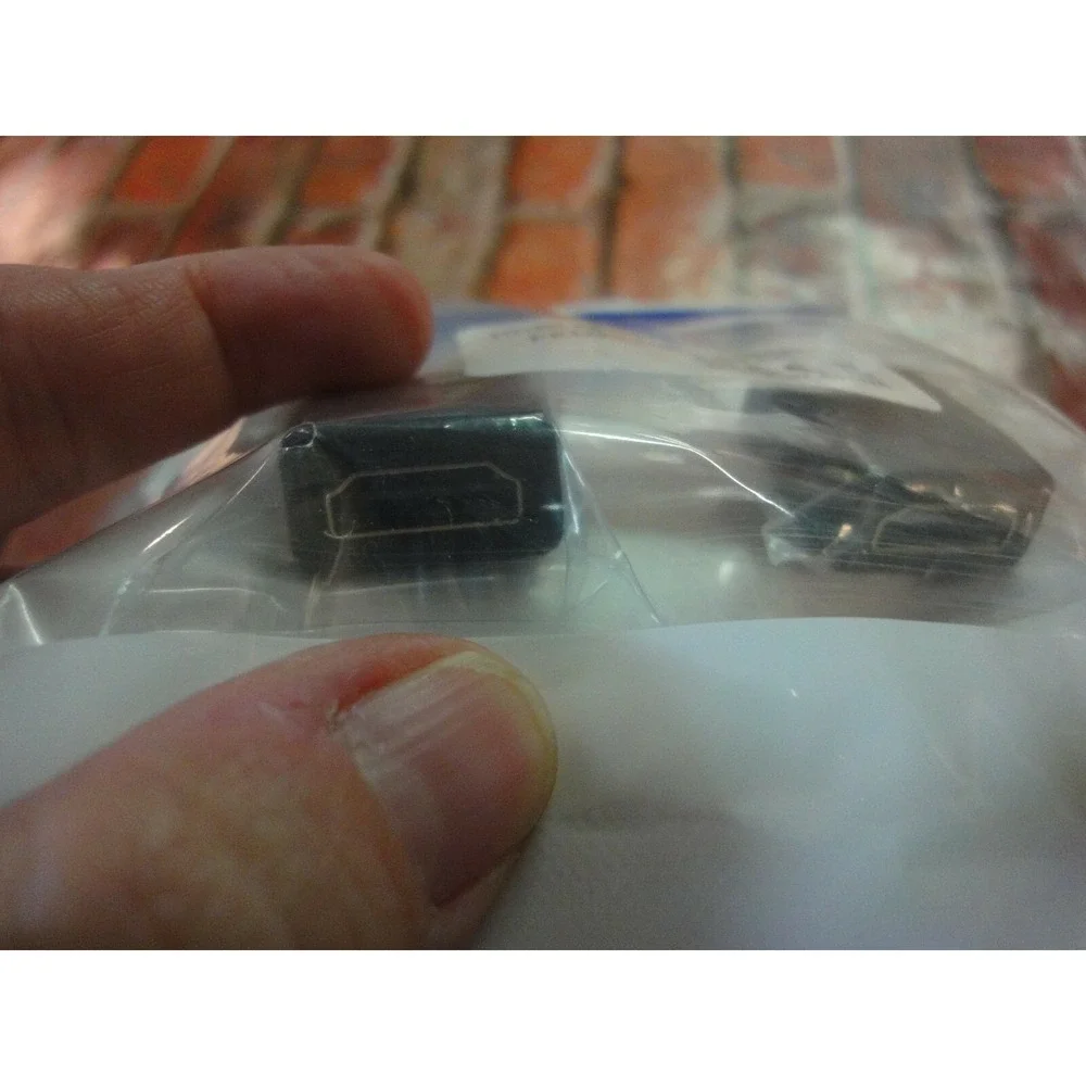 2 lot VCE deluxe computer adaptors HDMI female to HDMI female adapter electronic